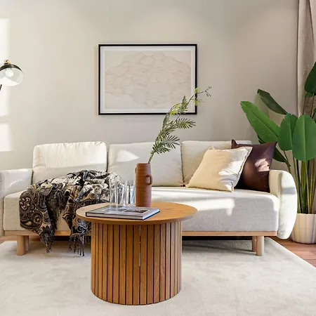 Heimby Homes - Balcony Above The Sea