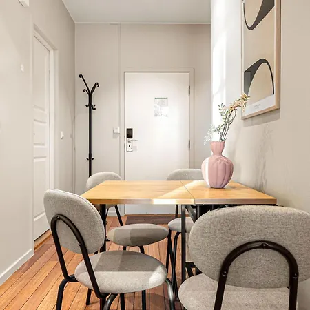 Heimby Homes - Balcony Above The Sea * Берген