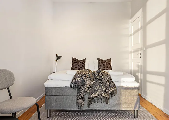 Heimby Homes - Balcony Above The Sea * Bergen